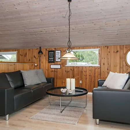 6 Person In Romo Дом отдыха Bolilmark