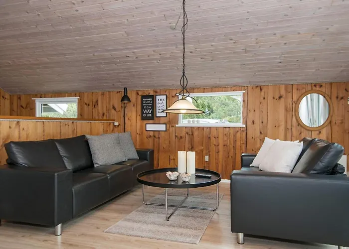 6 Person In Romo Дом отдыха Bolilmark