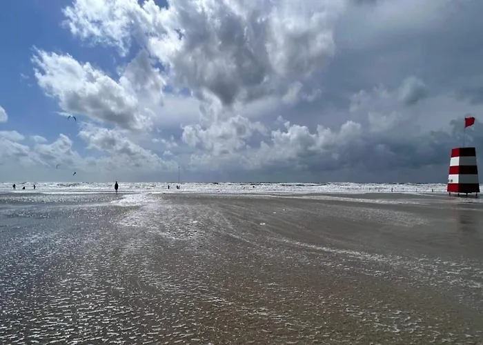 6 Person In Romo Дом отдыха Bolilmark